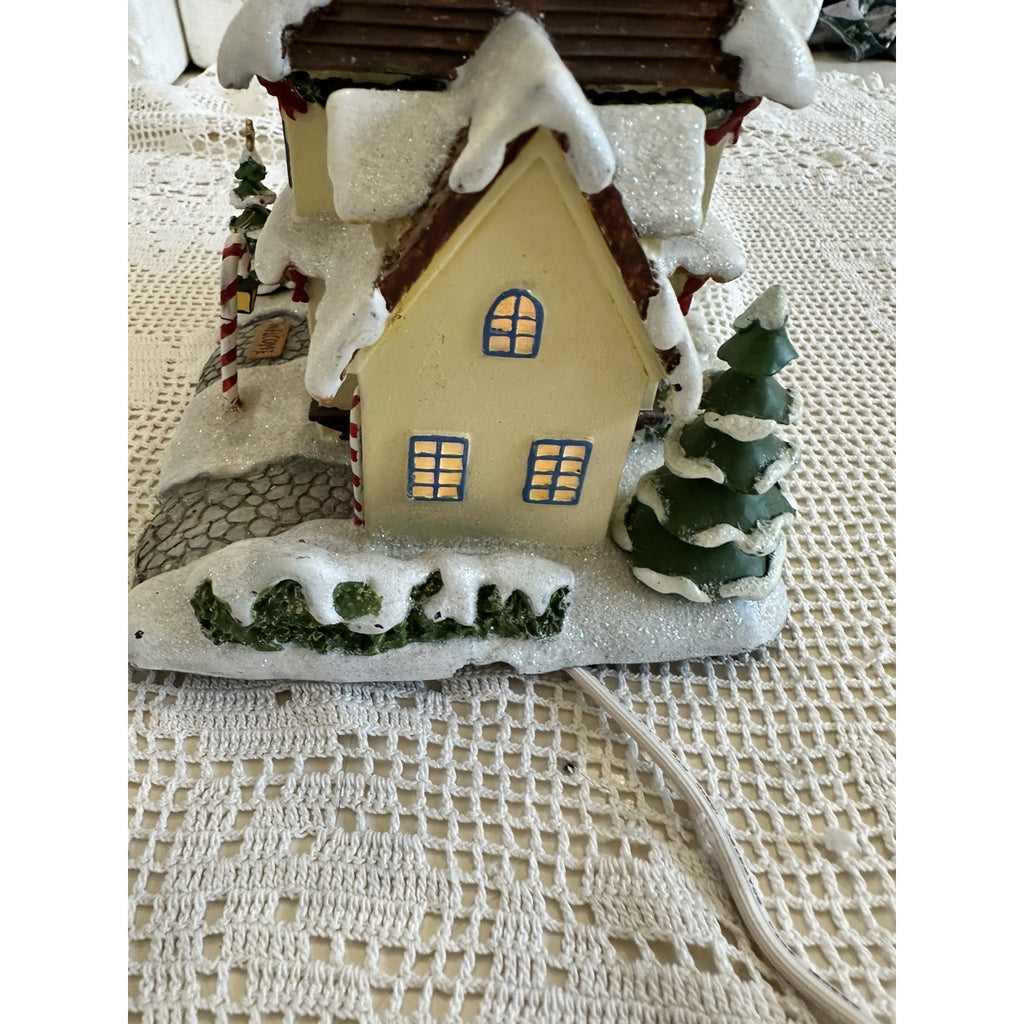 Hawthorne Christmas Village Rudolph's Christmas Town- Santa & Mrs Clause Castle