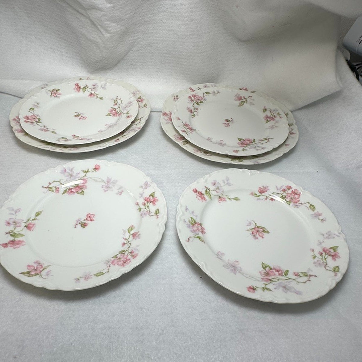 Set of 6 Antique Haviland Limoges Schleiger 37 Plates (2x 7.25" & 4x 6.25")