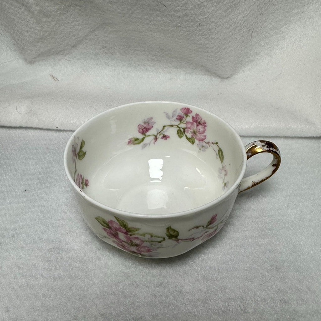 Set of 4 Haviland Limoges Schleiger 37 Teacup & Saucer Antique Pink Floral