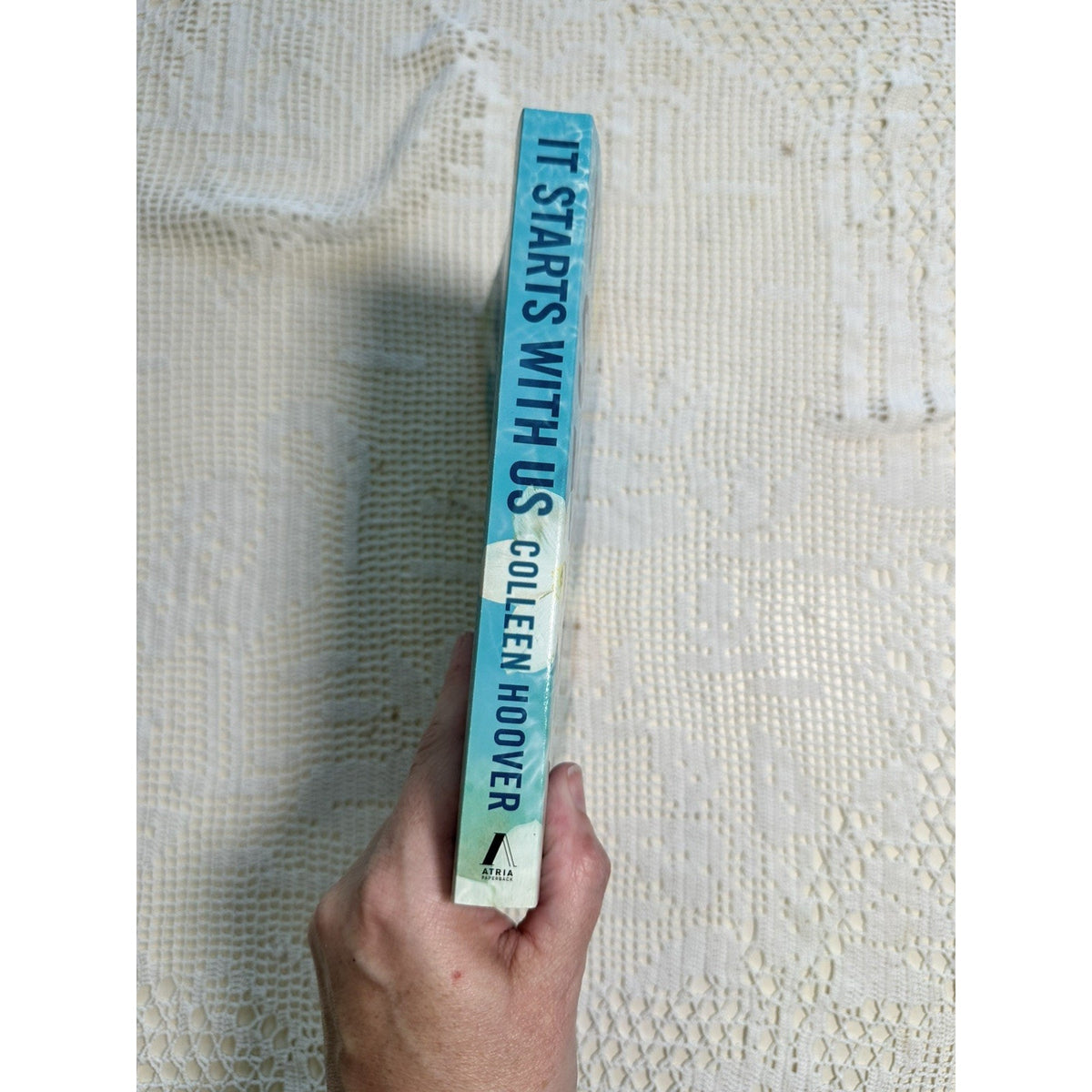 Colleen Hoover It Starts with Us: A Novel Trade Paperback 2022 It Ends with Us