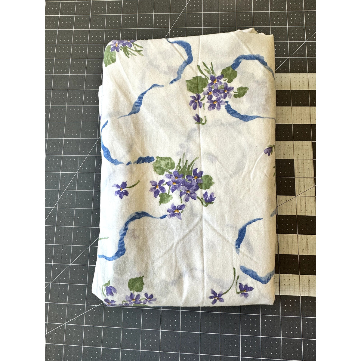 5Y VTG OOP 1992 Daisy Kingdom Country Garden Bouquet Floral Cotton Fabric 6604