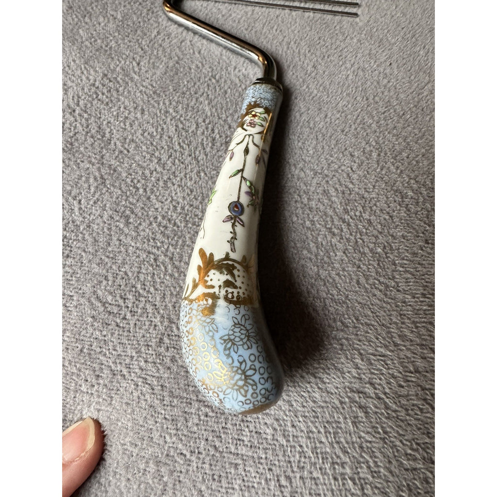 Vintage Porcelain Handle Angel Food Cake Breaker Comb Floral Slicer Cutter