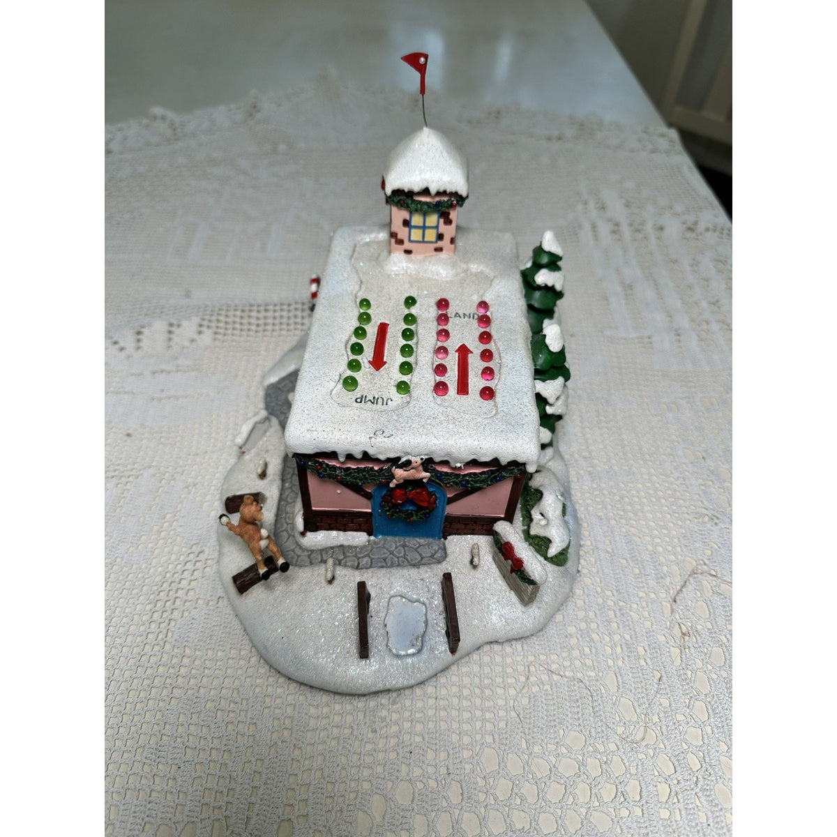 Hawthorne Village Rudolph "Coach Comets Flight Camp" 79054 AS-IS Figurine