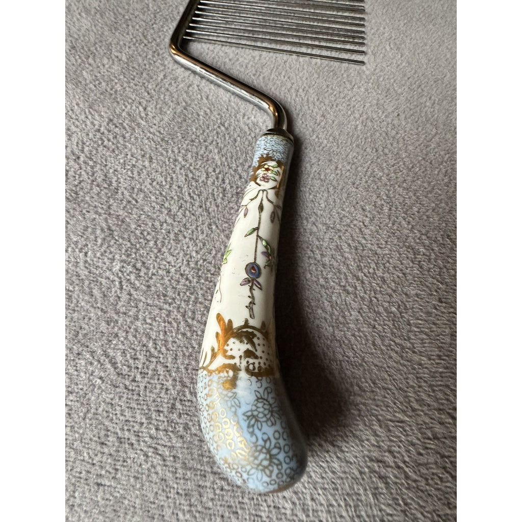 Vintage Porcelain Handle Angel Food Cake Breaker Comb Floral Slicer Cutter
