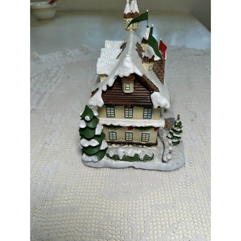 Hawthorne Christmas Village Rudolph's Christmas Town- Santa & Mrs Clause Castle