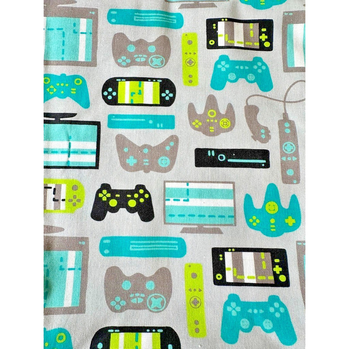 2 Yards Eugene Textiles Video Game Controller Grey Teal Quilting Cotton Fabric