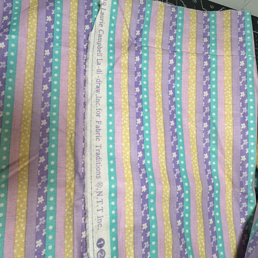 1.5Y Laurie Campbell "La-di-draw" Pastel Floral & Polka Dot Quilting Cotton New
