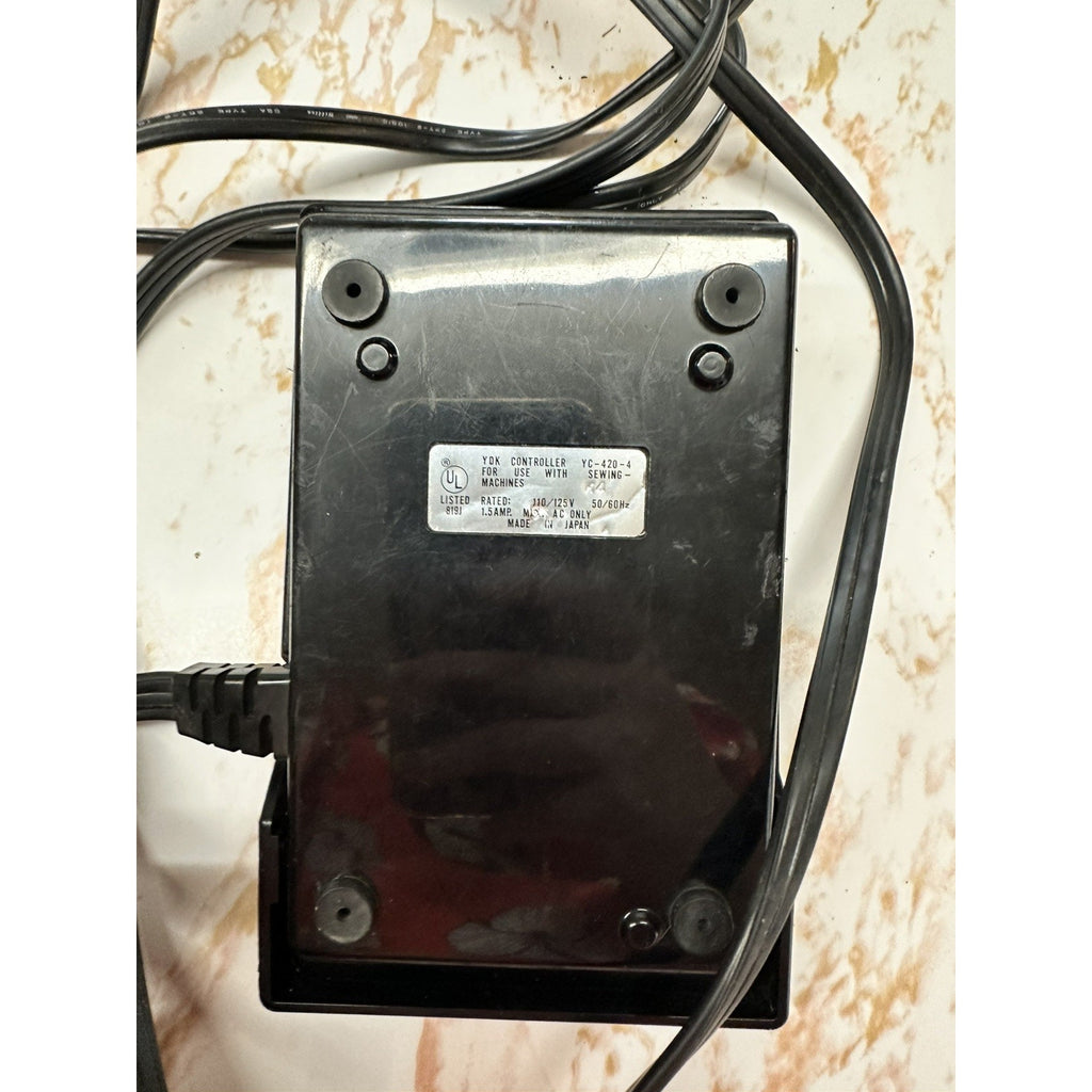 Genuine Bernette YDK YC-420-4 Foot Controller w/ Power Cord 3-Pin Rectangle Plug