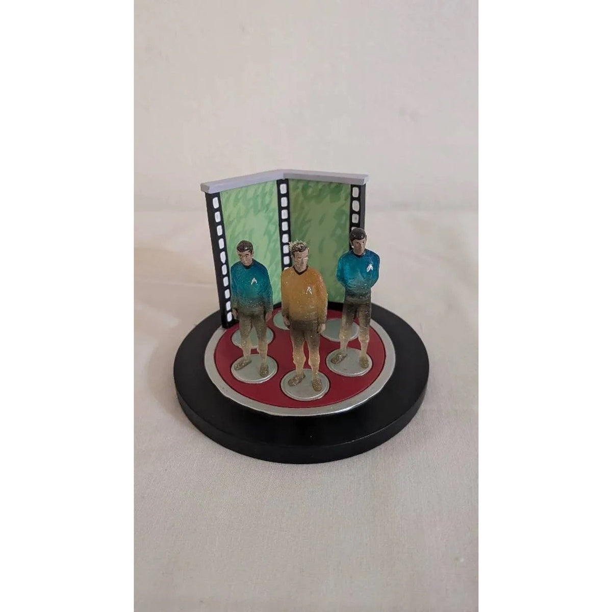 Hawthorne Village Star Trek Arena & Transporter Room Dioramas USS Enterprise COA