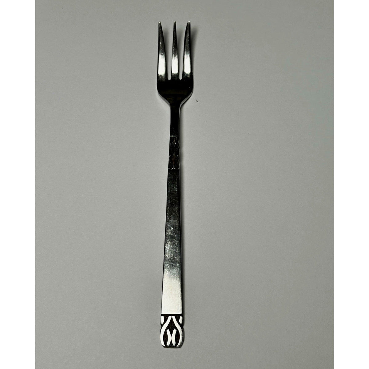 Orleans Silver Stainless Steel Floral Handle Cocktail/Seafood Fork Japan, Silver
