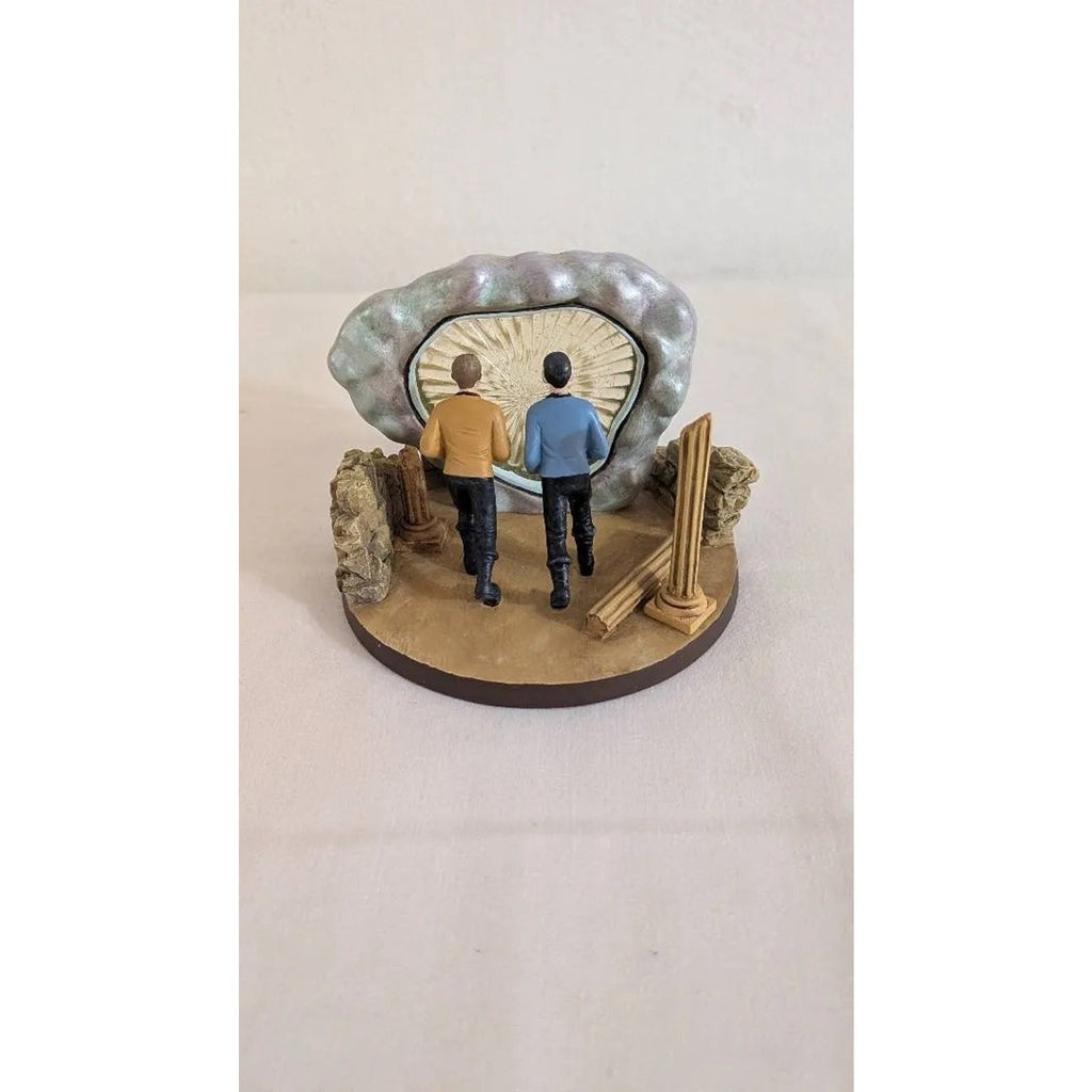 Hawthorne Village Star Trek Edge of Forever + Galileo 7 COA Diorama Enterprise