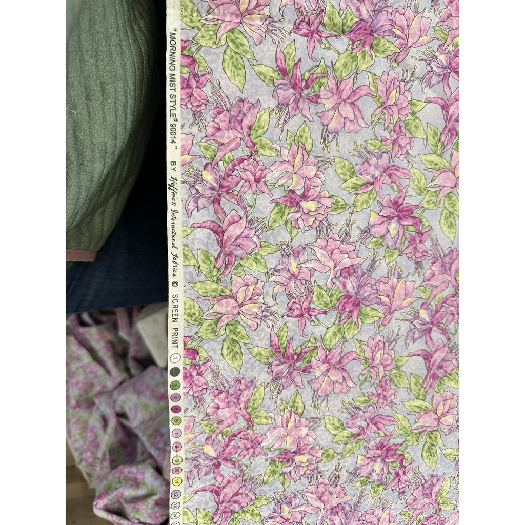 Hoffman Morning Mist Fuchsia Floral Fabric 90014 Quilting Cotton By the Yard