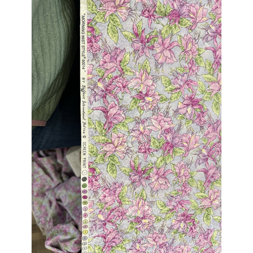 Hoffman Morning Mist Fuchsia Floral Fabric 90014 Quilting Cotton By the Yard