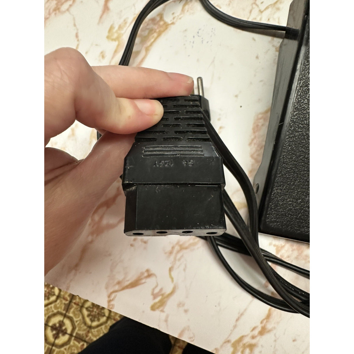 Genuine Bernette YDK YC-420-4 Foot Controller w/ Power Cord 3-Pin Rectangle Plug