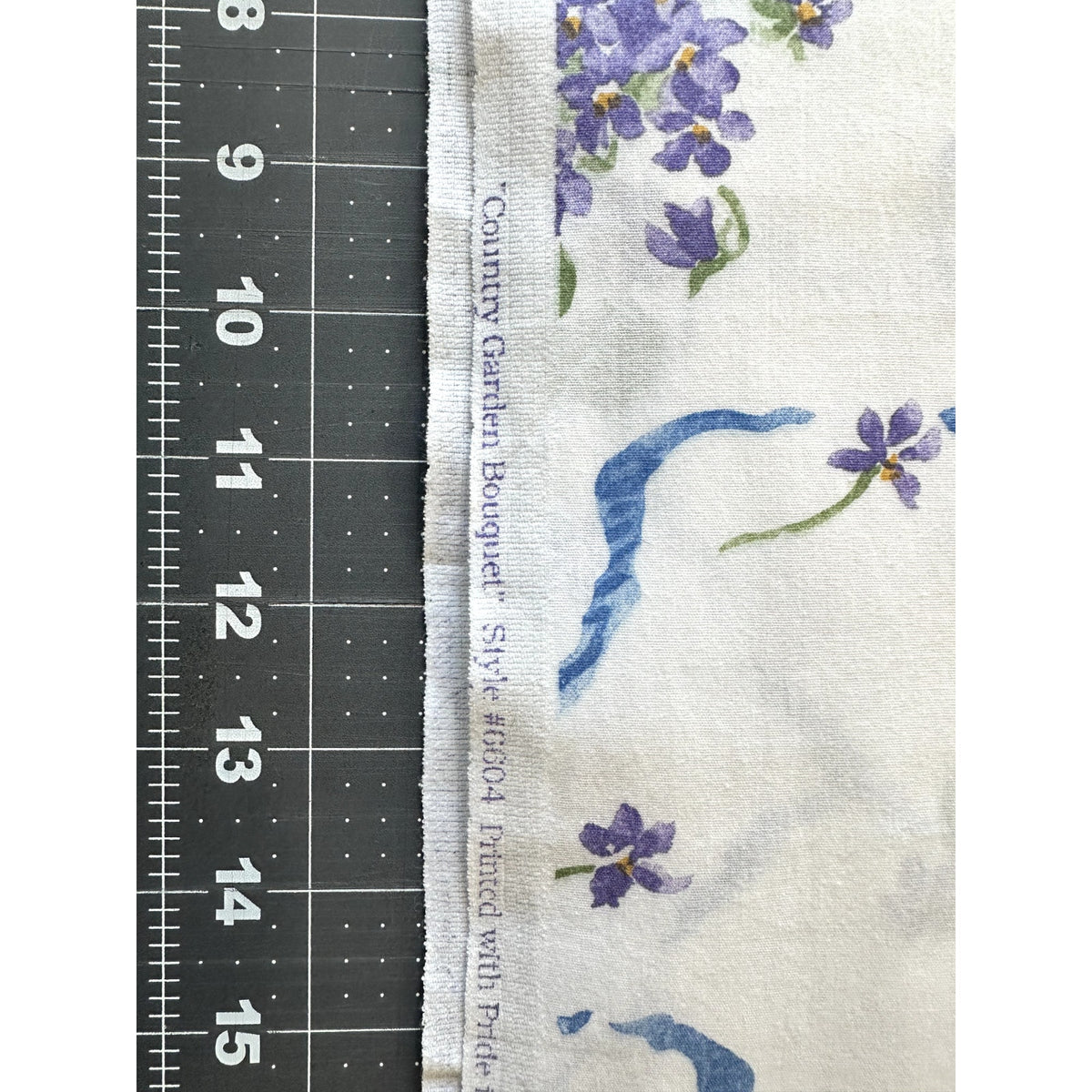 5Y VTG OOP 1992 Daisy Kingdom Country Garden Bouquet Floral Cotton Fabric 6604