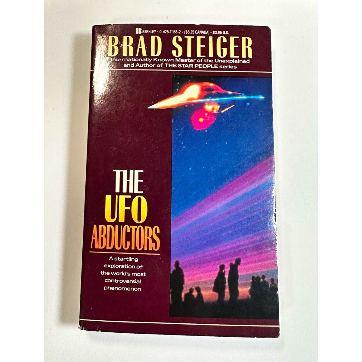 VTG 1988 1st Edition The UFO Abductors by Brad Steiger Star People PB Berkley