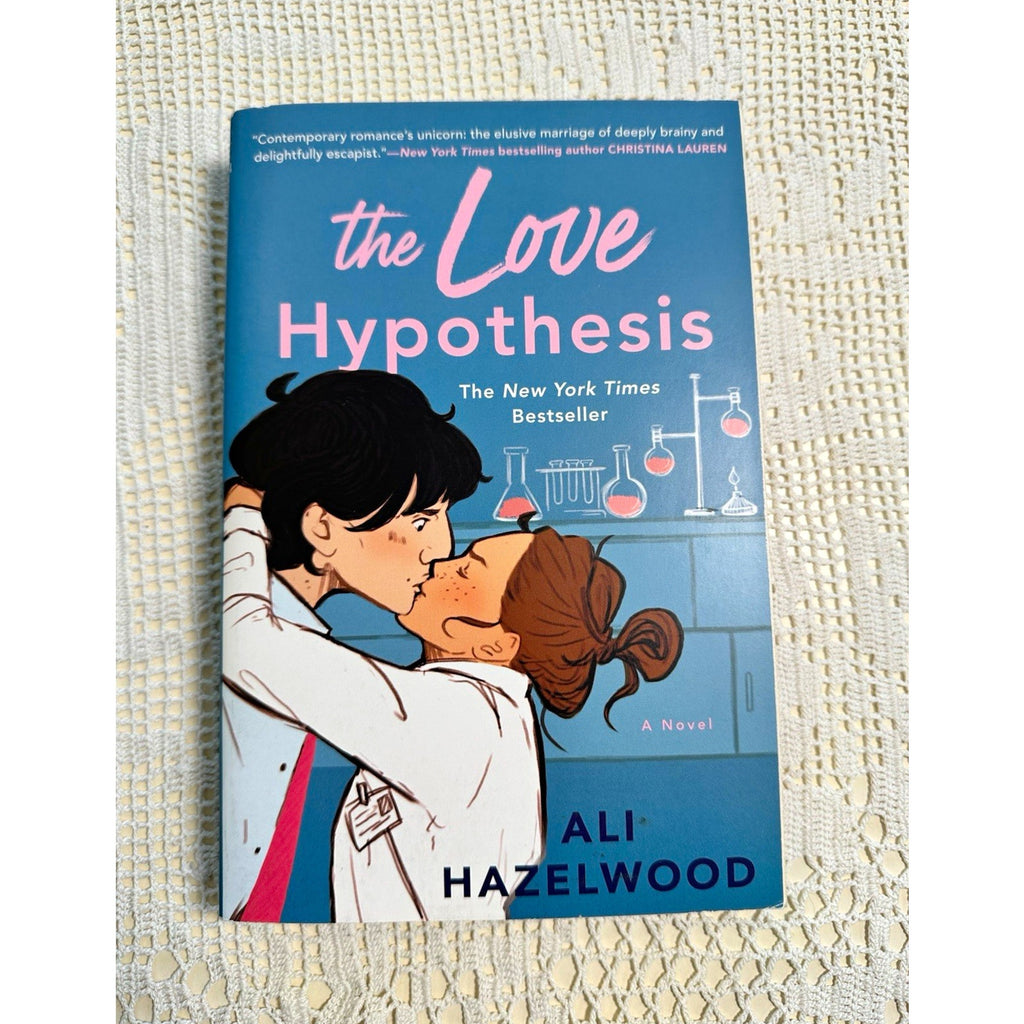 Ali Hazelwood The Love Hypothesis 2021 Trade Paperback Illustrated (Jove)